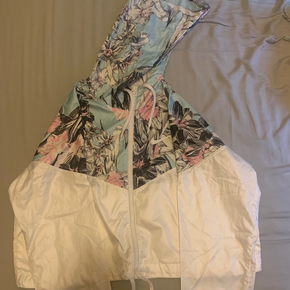 Cropped Floral Nike Windbreaker